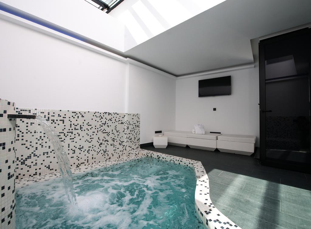 Hotel Loob Madrid (Adults Only) Торрехон-де-Ардос Номер фото